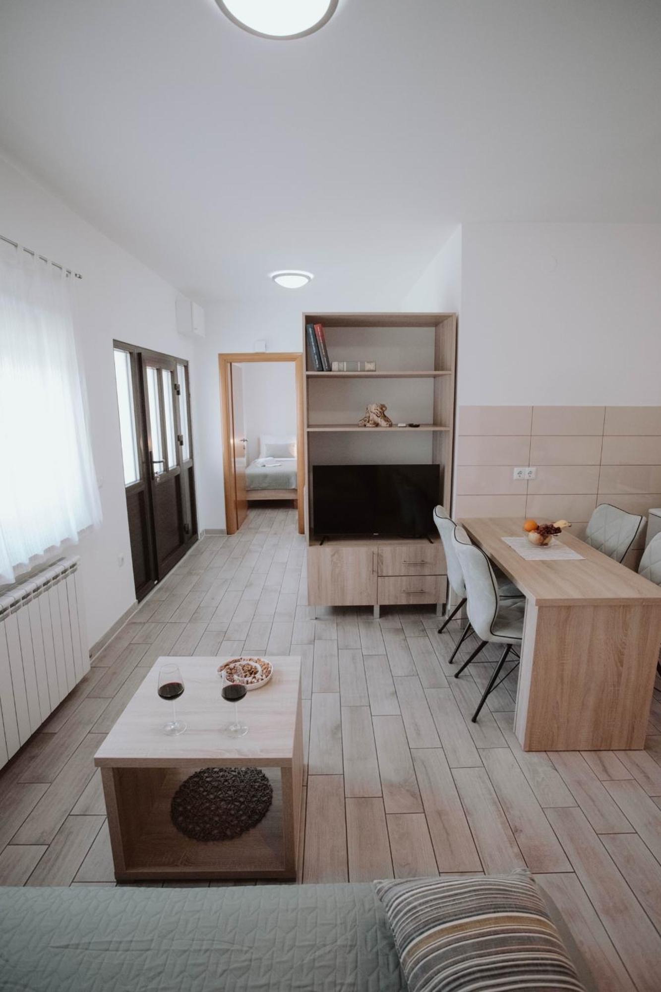 Apartments Peric - Zupanja Exterior photo